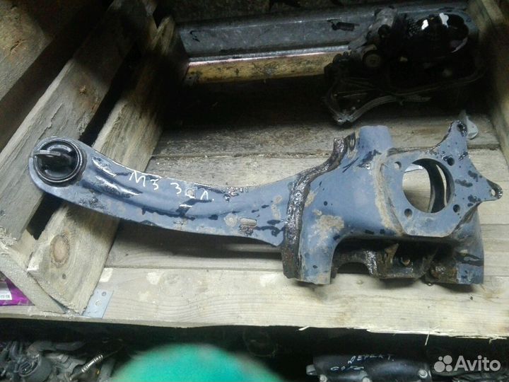 Рычаг задний левый продольный Мазда 3 вк