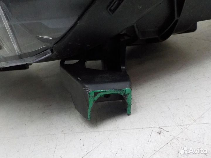 Фара левая Hyundai Solaris