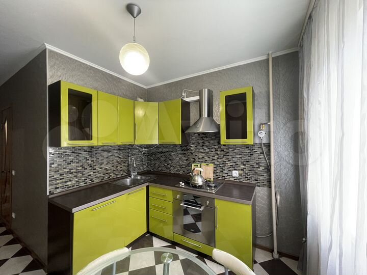 2-к. квартира, 54 м², 3/9 эт.