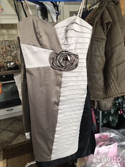 Платье Rinaschimento 36 р-р (Италия)