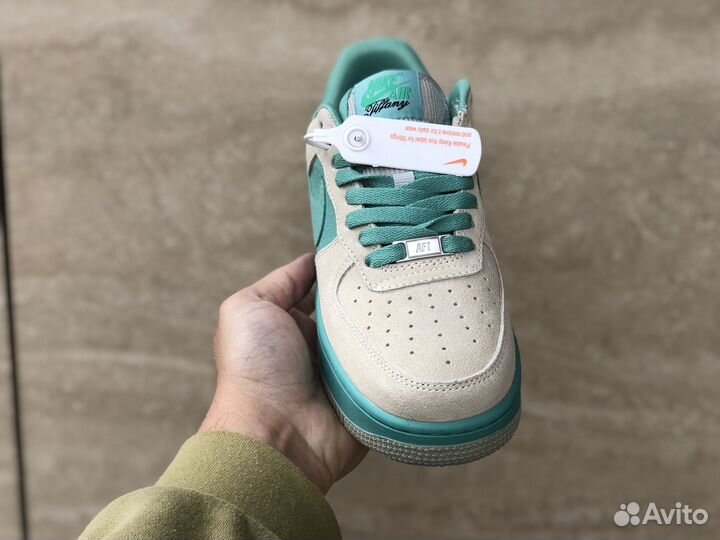 Кроссовки Nike Air Force 1 Low Tiffany & Co