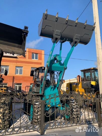 Фронтальный погрузчик SUNWARD SL31W, 2023