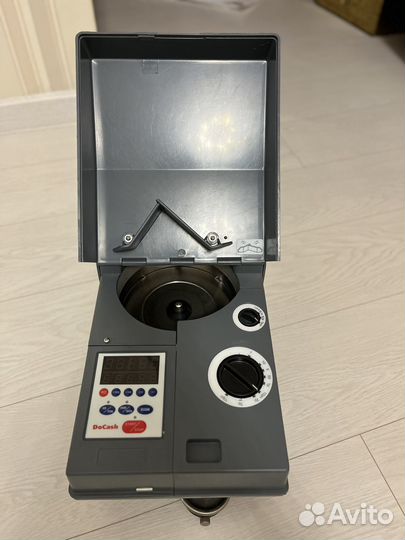 Монетно-сортировальная машина docash 903