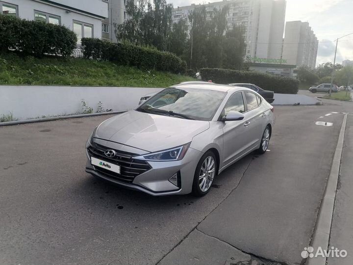 Hyundai Elantra 2.0 AT, 2019, 49 000 км