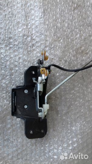 Шевроле Лачетти (хечбек) замок крышки багажника