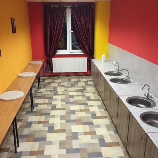 Комната 24 м² в > 9-к., 5/5 эт.