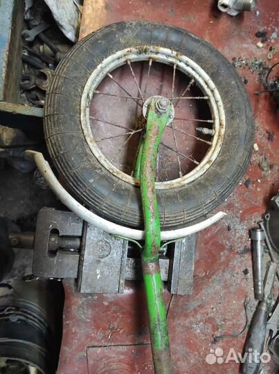 Колесо с вилкой