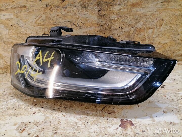 Фара правая Audi A4 B8 ксенон рестайлинг