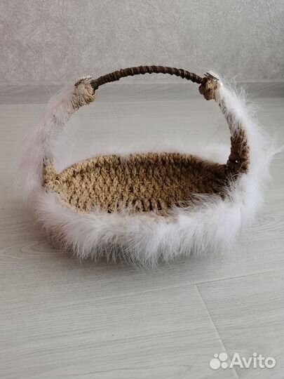 Корзина плетеная