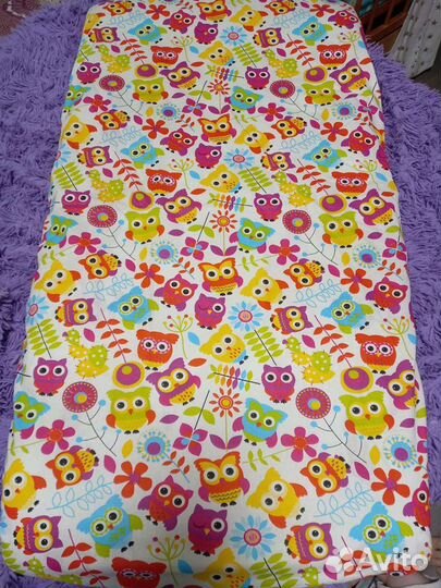 Поостынь на резинке для детского матраса