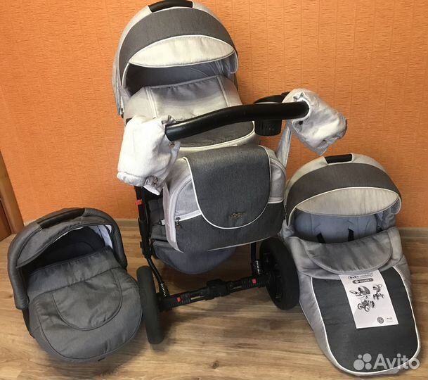 Детская коляска 3 в 1