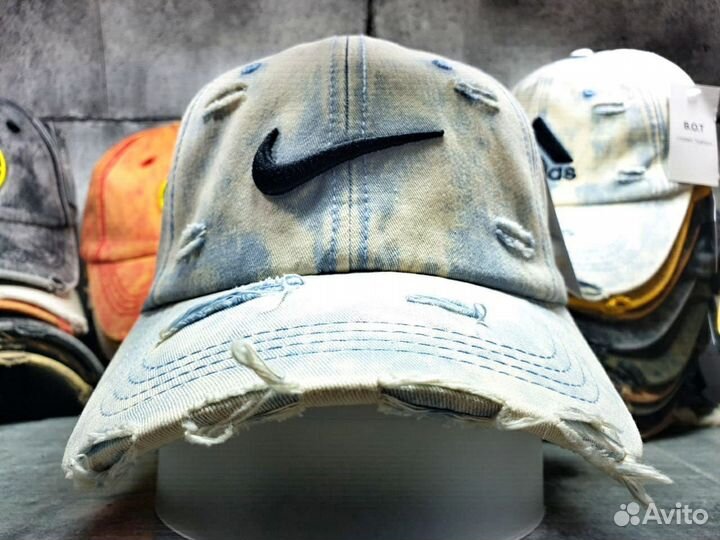 Бейсболка Nike