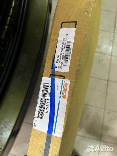 Рено Дастер капот новый аналог 651000987R