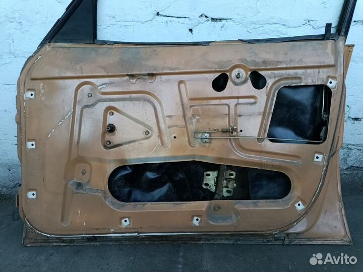 Дверь передняя правая москвич 2141