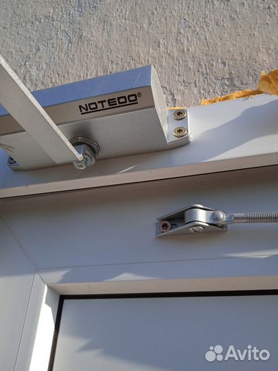 Дверь пластиковая входная