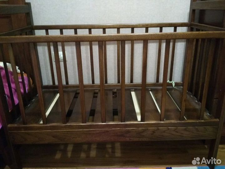 Кровать из дуба