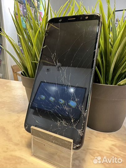 Samsung Galaxy A6+, 3/32 ГБ