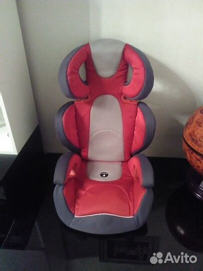 Детское кресло