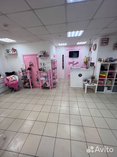 Стойка ресепшн