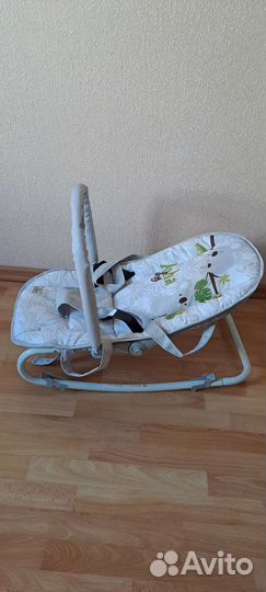 Шезлонг для новорожденных