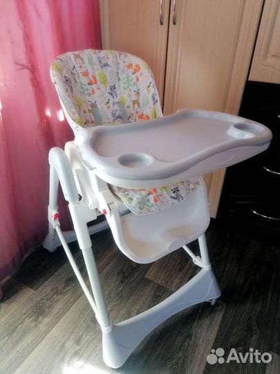 Стульчик для кормления