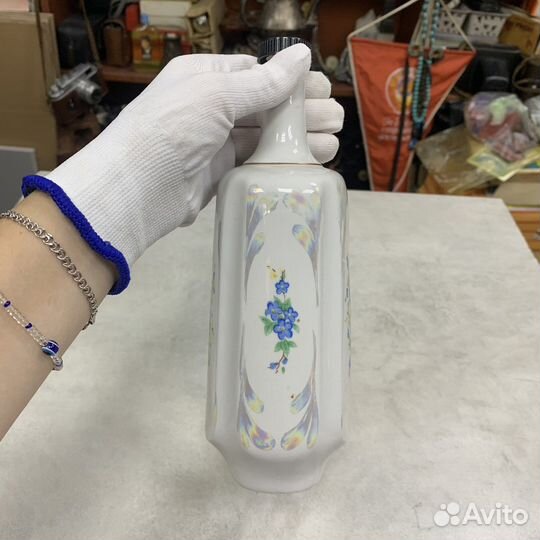 Тонкий Фарфор Ваза Бутылка Сделано В СССР Ретро