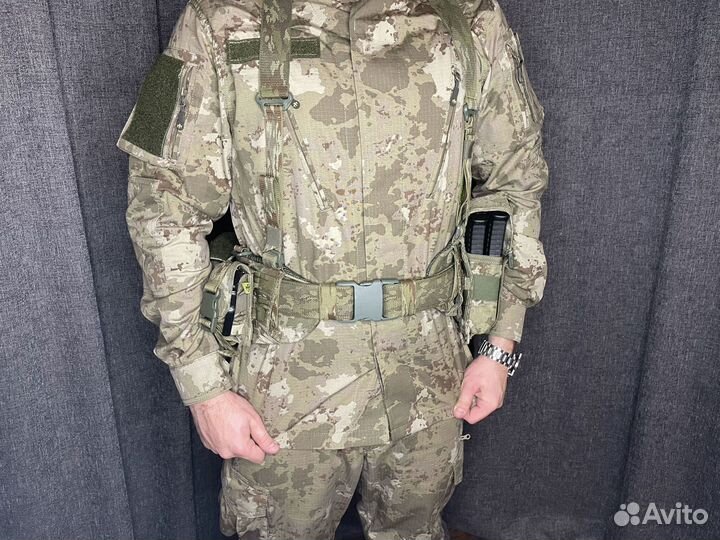 Пояс с подсумками