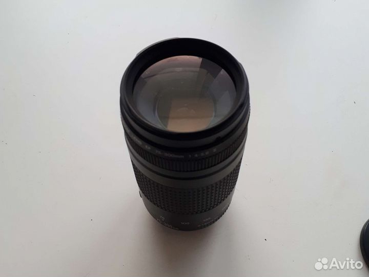 Объектив Canon zoom EF 75-300 mm 1:4-5.6