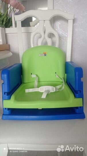 Стульчик -бустер для кормления