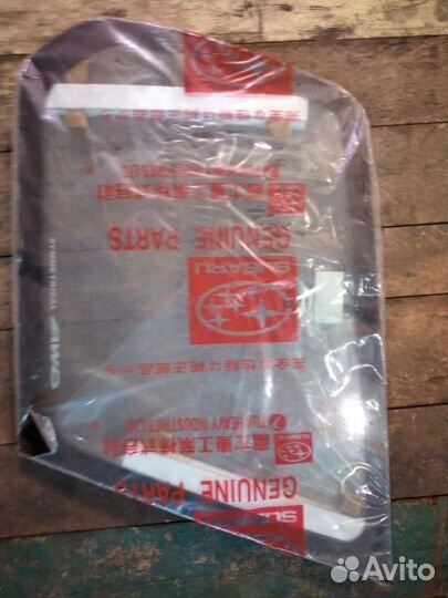 Продам стекло на авто