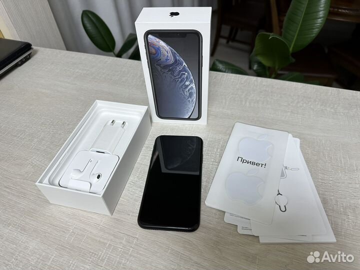 iPhone Xr, 64 ГБ