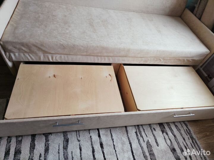 Диван-тахта