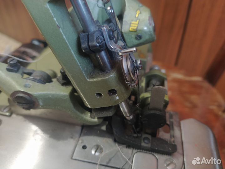 Оверлок для швейной машины