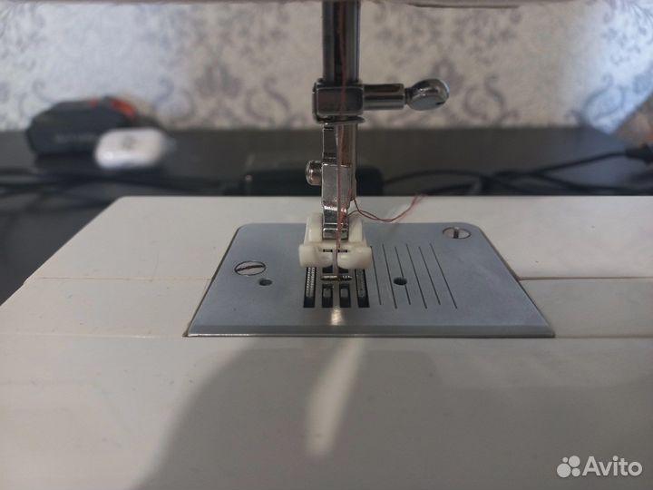 Швейная машина Singer Tradition 2250