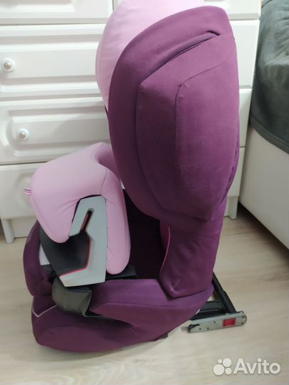 Продам автокресло Cybex