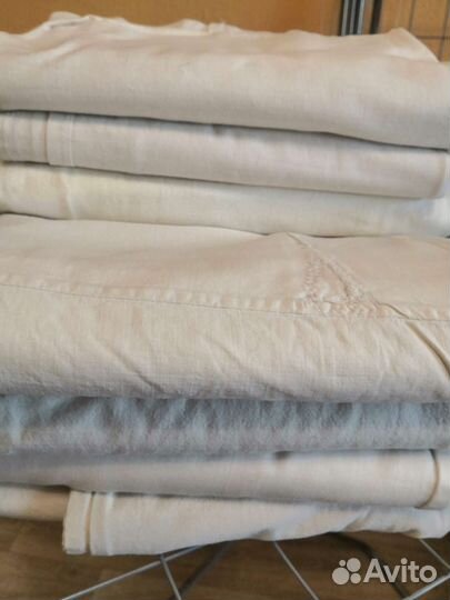 Постельное белье, полотенца б/у пакетом
