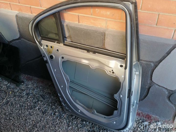 Дверь задняя левая вольво s80 06