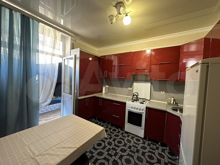 2-к. квартира, 60 м², 13/18 эт.