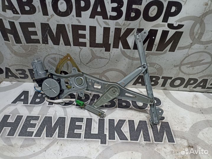 Стеклоподъемник задний правый Subaru Legacy BL5