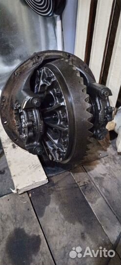 Редуктор заднего моста Isuzu Elf NPR 70,71,72,75