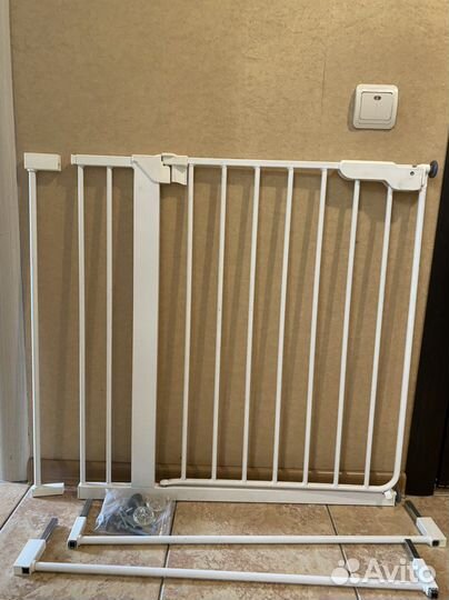 Ворота безопасности на лестницу