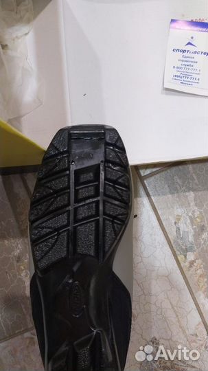 Лыжные ботинки fischer