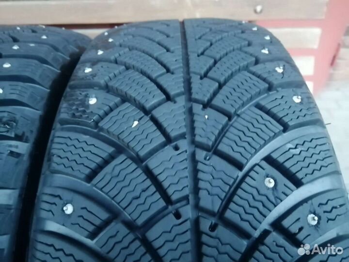 Bfgoodrich G-Force Stud 205/60 R16