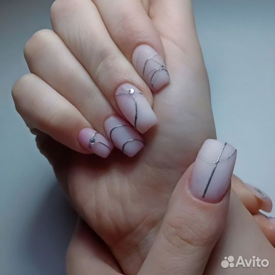 Маникюр, педикюр