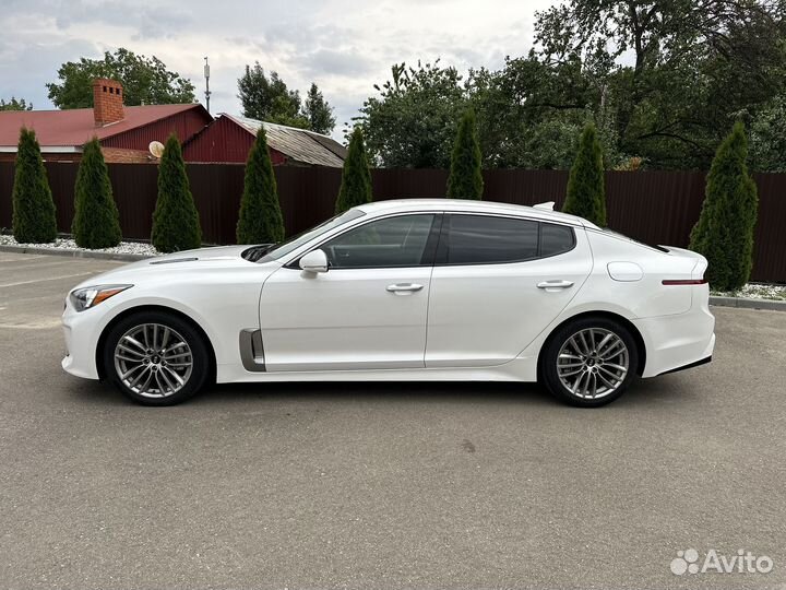 Kia Stinger 2.0 AT, 2017, 128 000 км