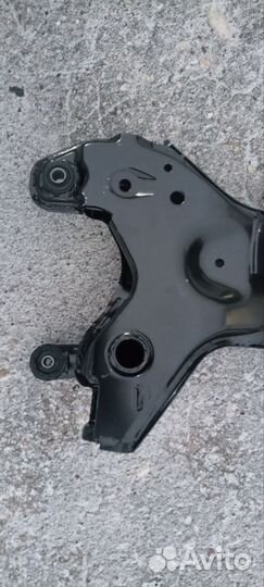 Передний подрамник Hyundai Getz (дорест) 2002-2005