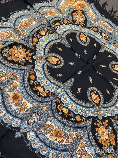 Павловопосадский платок шерсть