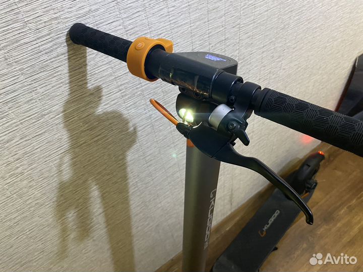 Электросамокат kugoo