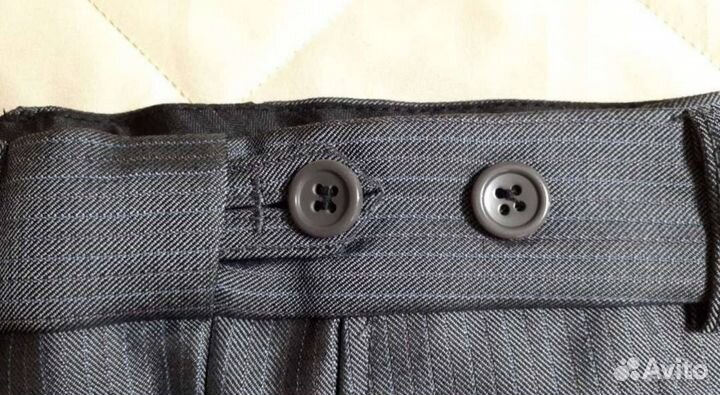 Школьный костюм серый на мальчика (12—13 лет)