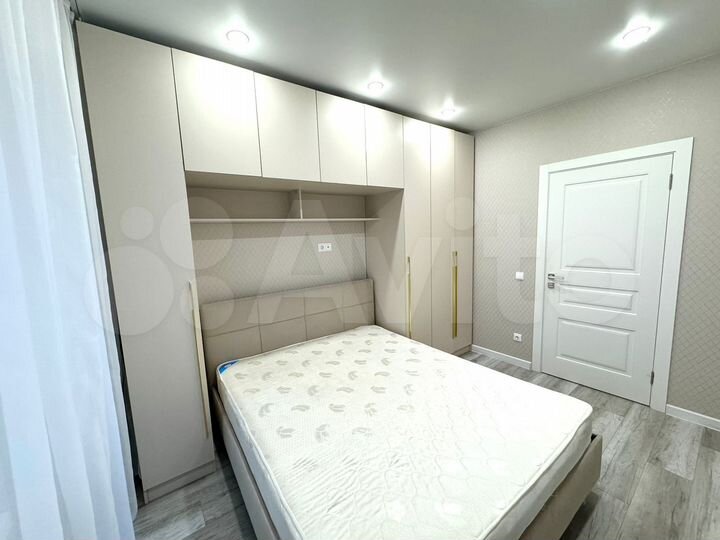 2-к. квартира, 54 м², 14/19 эт.